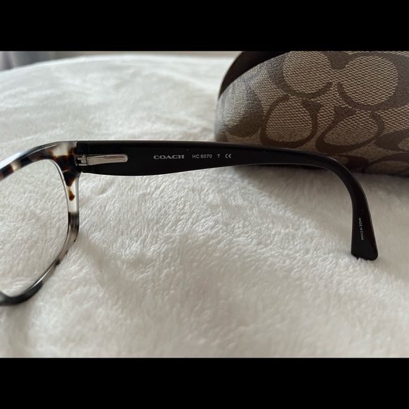 Coach prescription glasses. You can replace the lens. This is coach HC6070 - Picture 2 of 6